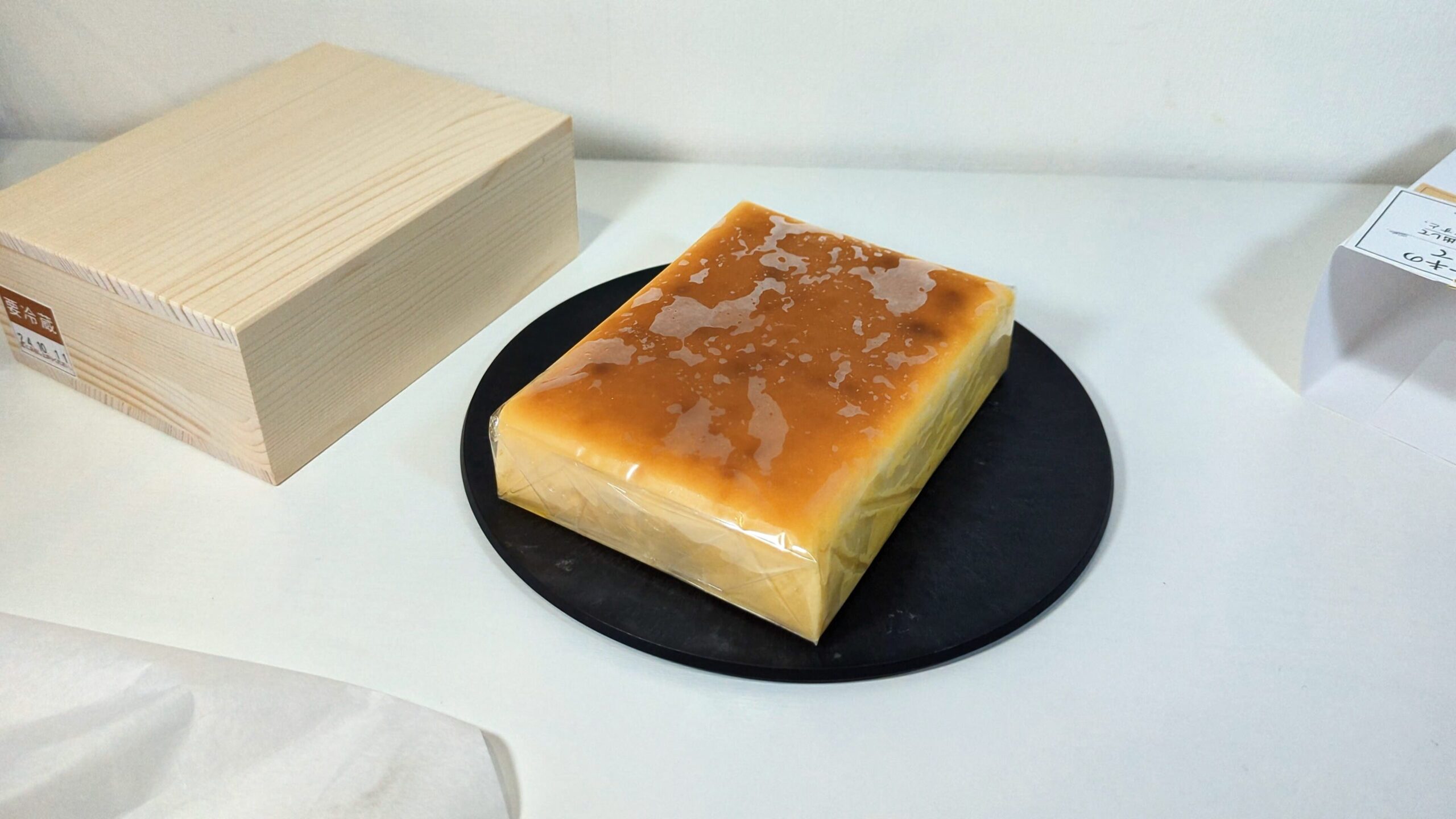 武蔵野茶房(武蔵野テーブル)エムディッシュ(M dish)、特製焼チーズケーキ【木箱入】 (12)