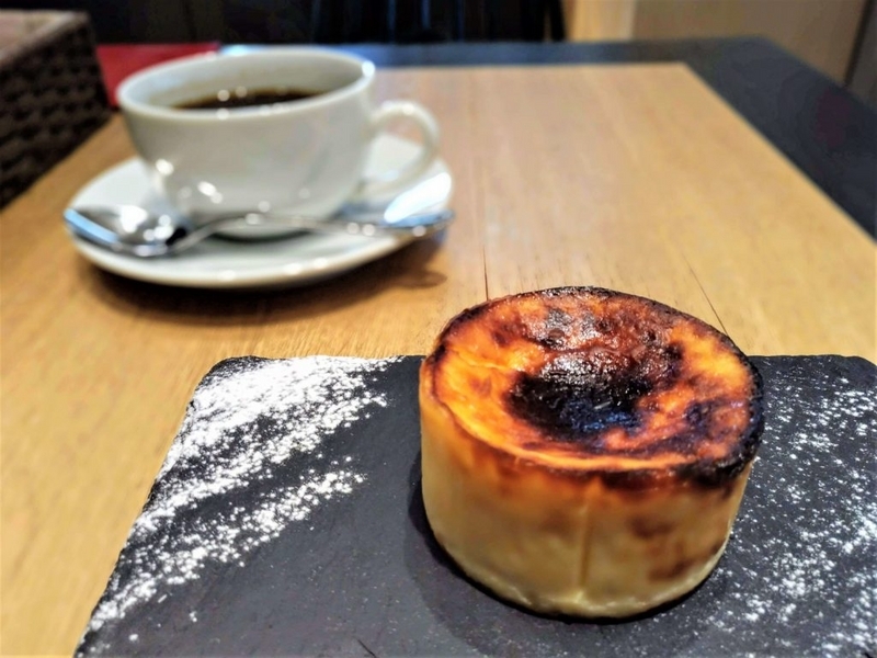 Mallorca(マヨルカ) バスクチーズケーキ (1)