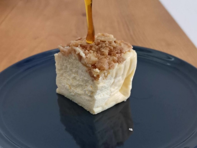 銀座 レゾルカ 贅沢チーズケーキ (4)